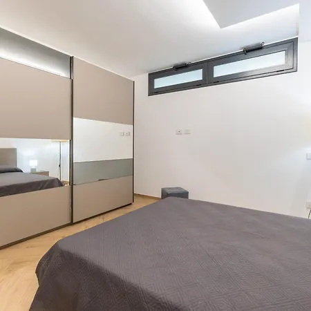 In Butterfly Apartment Pozzallo